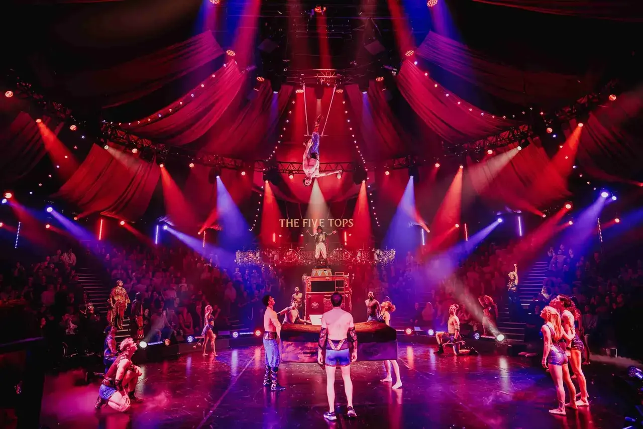Come Alive in-the-round circus spectacular with TSA drapes, scenery and rigging